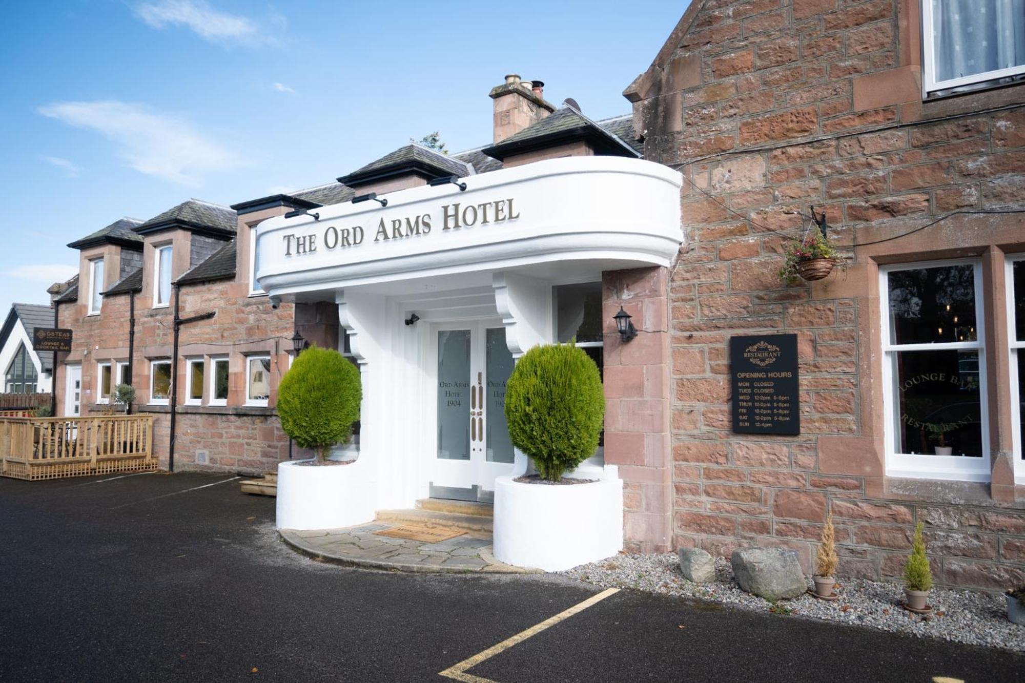 Ord Arms Hotel موير أوف أورد المظهر الخارجي الصورة